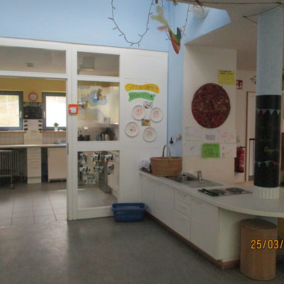 Küche und Kinderküchenbereich